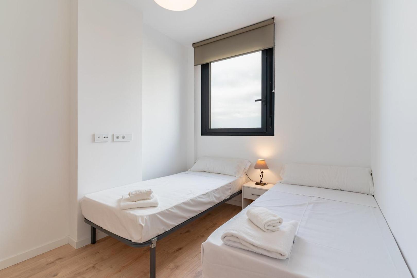 Guestready - Sunny Seaside Escape In Malaga Apartment ภายนอก รูปภาพ